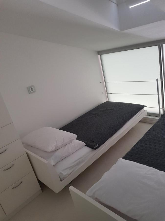 Apartments Fontana Zambratija Ngoại thất bức ảnh