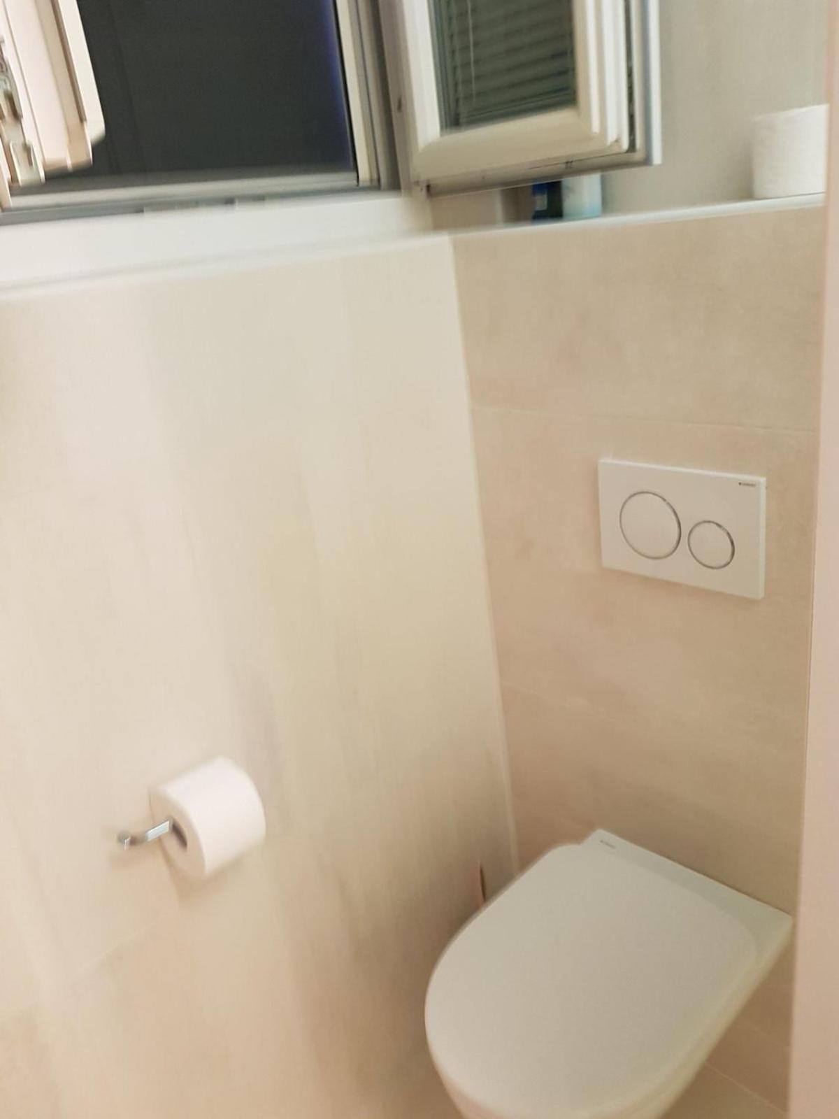 Apartments Fontana Zambratija Ngoại thất bức ảnh